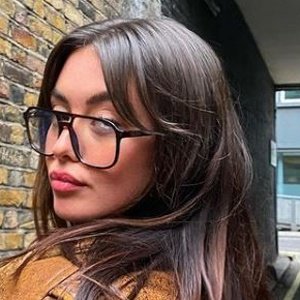 Millie Hannah, 23 (Modella)