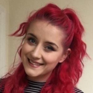 Milly Smith, 32 (Instagram明星)