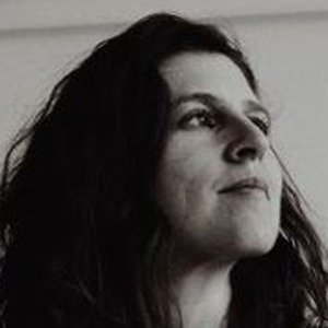 Mirah, 51 (詞曲作者)