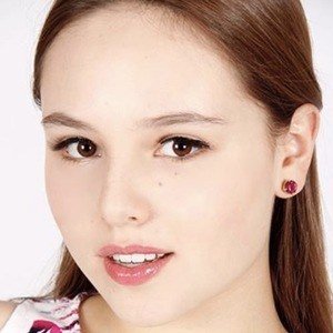 Miranda Kay, 23 (TV Actress)