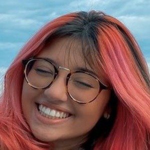 Mirandaalol, 23 (TikTok Star)