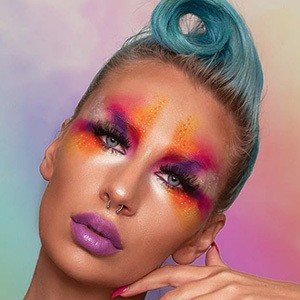 Mirjana Kika Milosevic, 43 (YouTube Star)