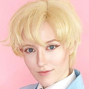 mishkalii, 30 (TikTok Star)