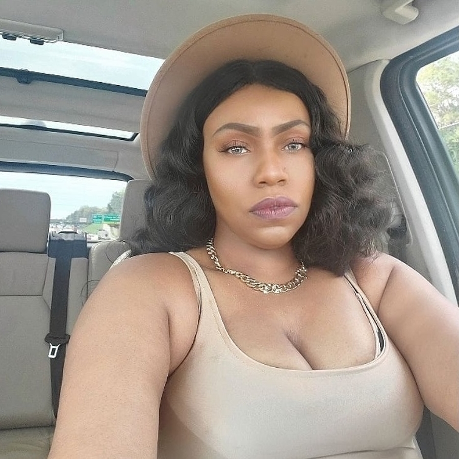 Miss Storm, 42 (Künstler)