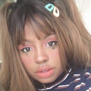 MissDarcei image 3