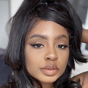 MissDarcei image 8