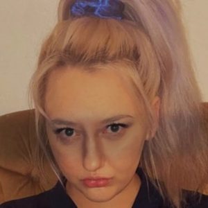 Missy Carroll image 7