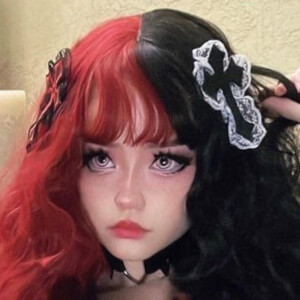 Misty Raines, 20 (Cosplayer)