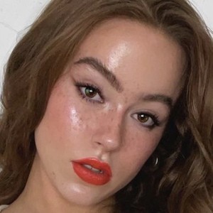 mmaddiehill, 24 (TikTok Star)
