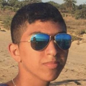 Mohamed Khemiri, 24 (Estrella de TikTok)