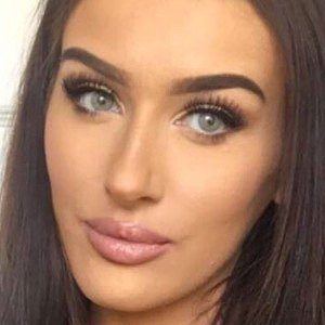 Molly Eskam, 27 (YouTube Star)