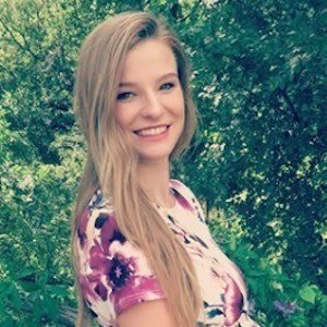 Molly Garcia, 31 (YouTuber)