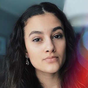 Molly Linnea, 24 (YouTube Star)