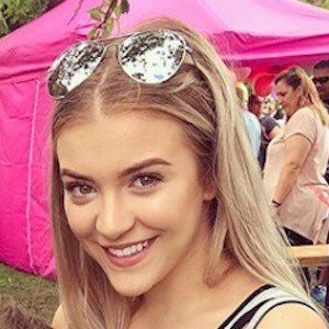 Molly Marsh image 2