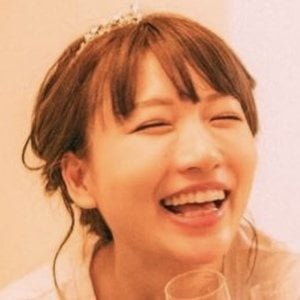 Momo, 40 (Instagram Star)