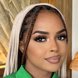 Mona Khalifa image 10