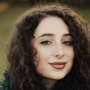 Mona Lisker image 3