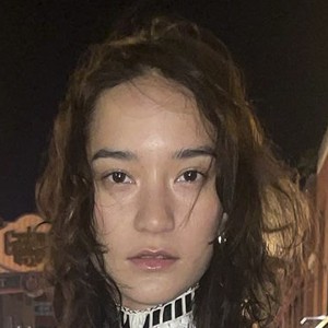 Mona Matsuoka, 27 (Model)