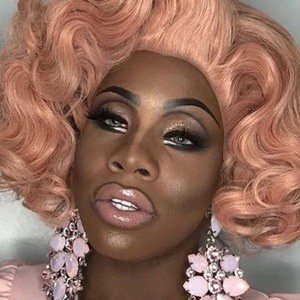 Monet x Change image 3