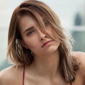 Monica Aksamit, 35 (击剑者)