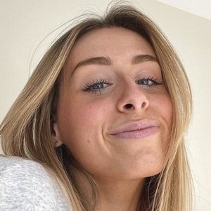 Monica Geldart image 7