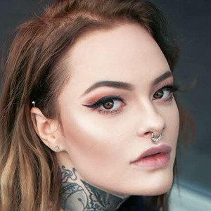 Monika Miller, 30 (Model)