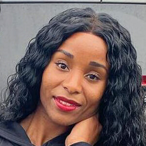 Monique Collier image 4