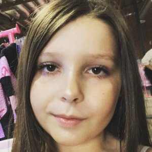 Monroe Shirley image 2