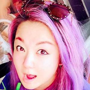 Monsterlovetoeat, 39 (TikTok Star)