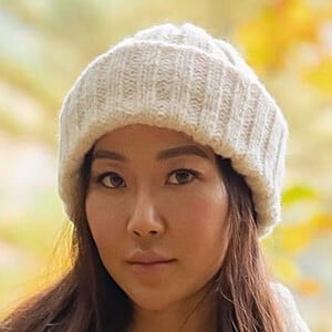 Moon Maison, 35 (Model)