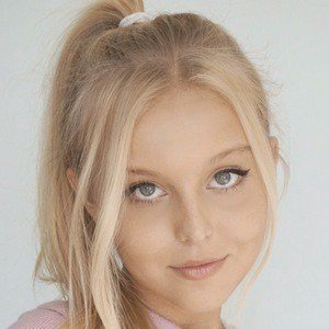 Morgan Cryer, 20 ()