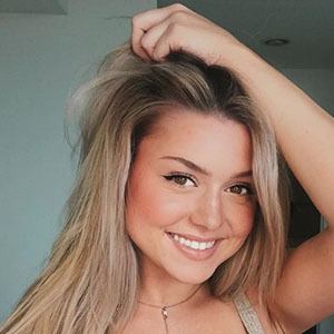 Morgan Harvill, 27 (Instagram Star)