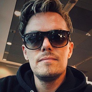 Morten Granau, 37 (DJ)