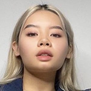 morveskim, 24 (TikTok Star)