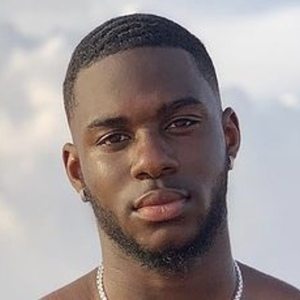 Moses LDN, 26 (Звезда Инстаграма)