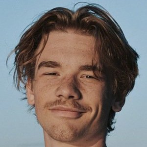 Moses Thiessen, 26 (TV Actor)