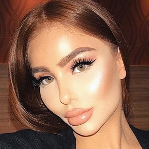 Mrs. Goodlife Pani, 33 (Ngôi sao Instagram)