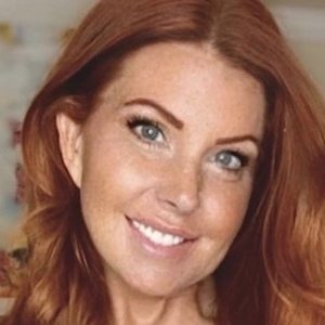 mrsrobinsonxo, 55 (TikTok Star)