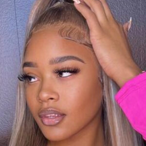 Ms Perfectt, 22 (TikTok明星)