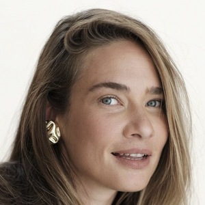 Muge Boz, 41 (Người mẫu)