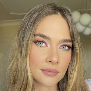 Muge Boz, 41 (Model)