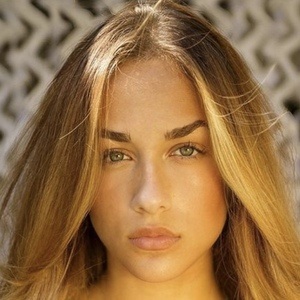 Mya Rouyer image 3