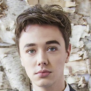 Myles Dobson, ? (TV Actor)