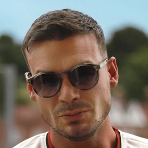 Myles Leask image 7