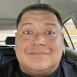 MYM TUM TUM, 40 (Estrella de YouTube)