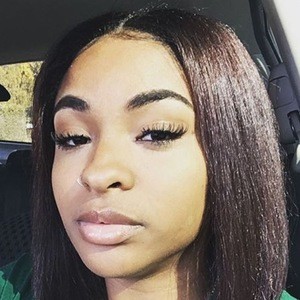 MyreshaTV, 29 (Estrelas do YouTube)