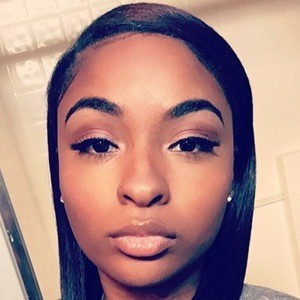 MyreshaTV, 29 (YouTube-ster)