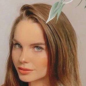 Nadia Dlugosz, 29 (YouTube明星)