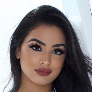 Nadia Khar, 24 (Instagram Star)