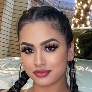 Nadia Khar, 24 (Instagram Star)